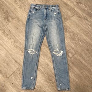 American Eagle mom jeans